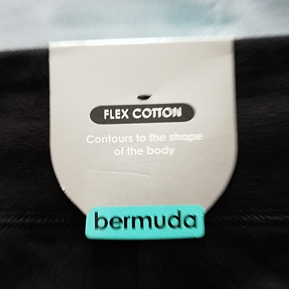 NWTS BERMUDA SPANDEX ATHLETIC WORKOUT SHORTS XS - Picture 4 of 4